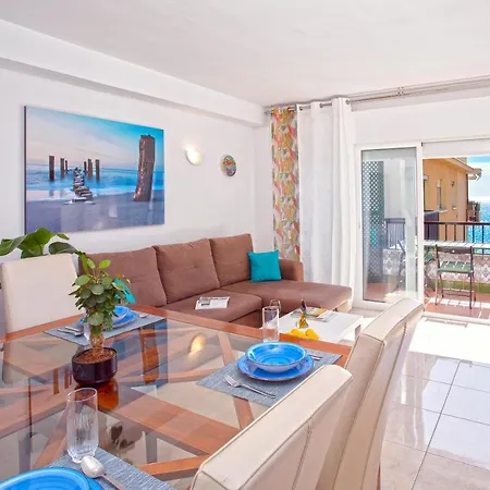 Fantastico Apartamento A Pie De Playa By Renthas Apartment Fuengirola