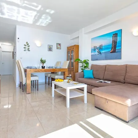 Fantastico Apartamento A Pie De Playa By Renthas